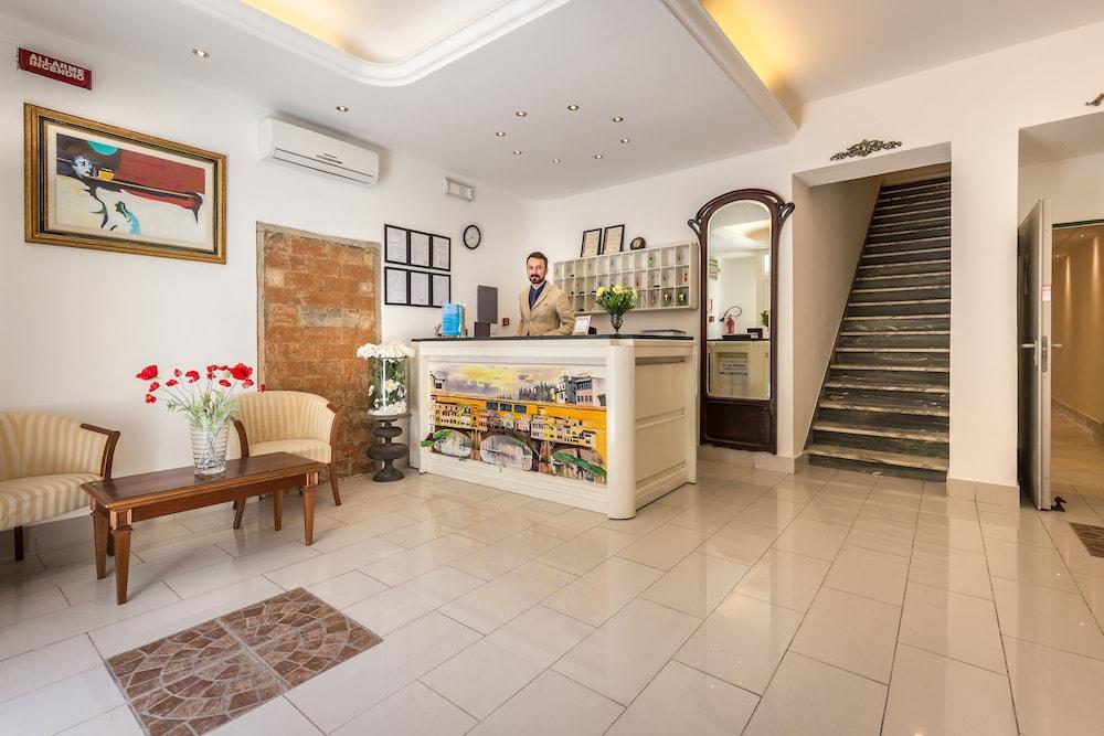 Hotel ḥọṭẹḷ ṿẹṇẹṭọ !! Centro Storico Di ƒirenze !!! Con Access Ztl 3*